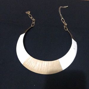 NY & Co choker